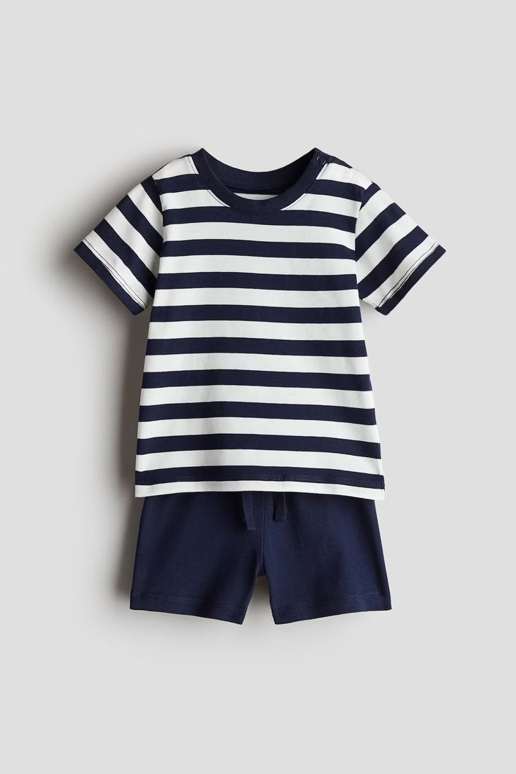 kids tshirts