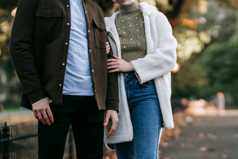 pexels-katerina-holmes-5910834